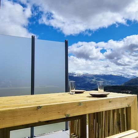 Tiny Mountain Cabin With A Panoramic View Giljane Exterior foto