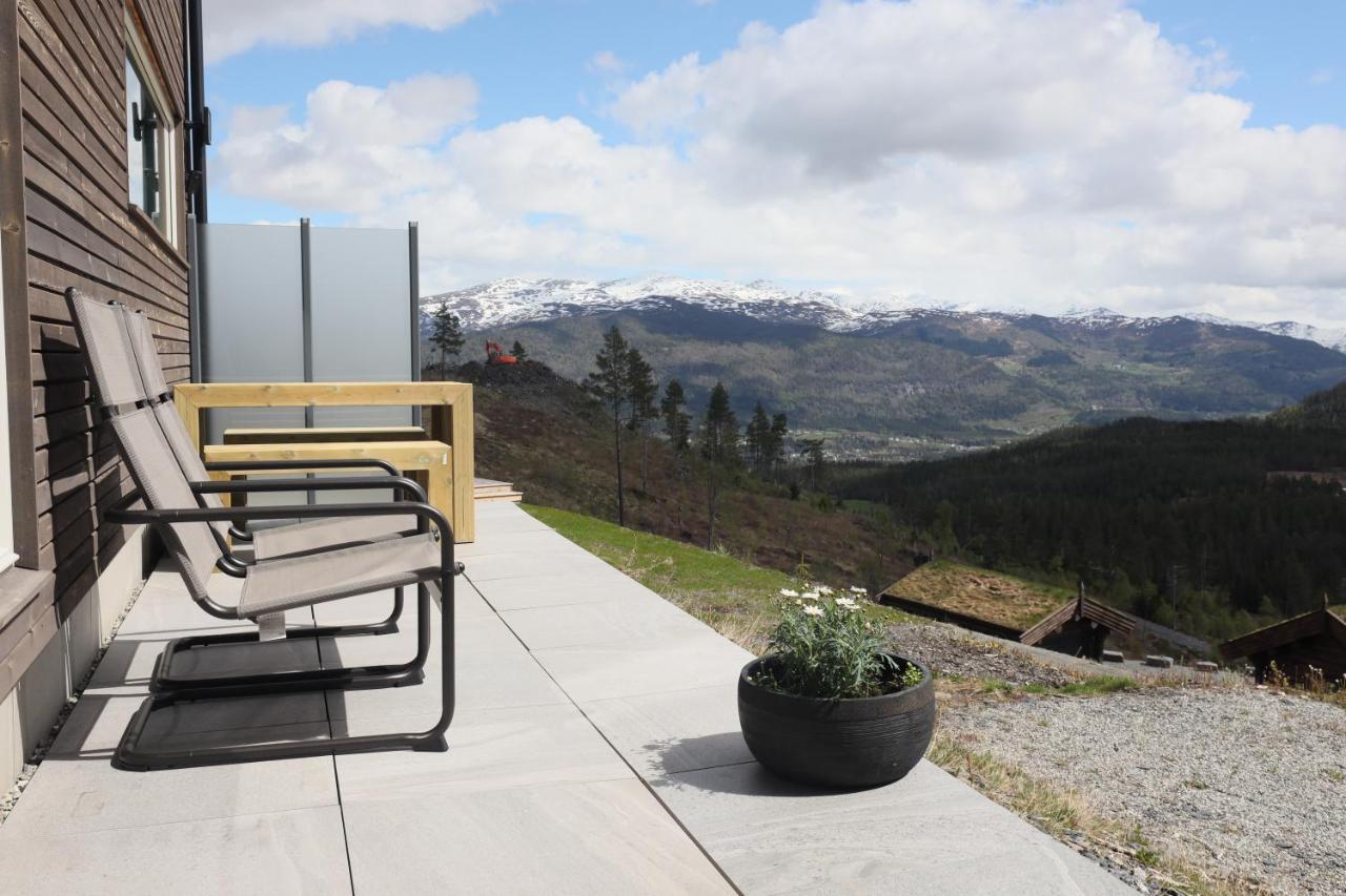 Tiny Mountain Cabin With A Panoramic View Giljane Exterior foto